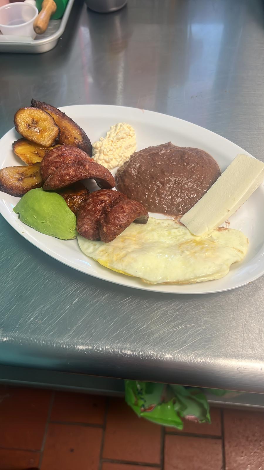 Pupuseria Maria | restaurant | 4241 University Blvd S, Jacksonville, FL 32216, USA | 9047874297 OR +1 904-787-4297