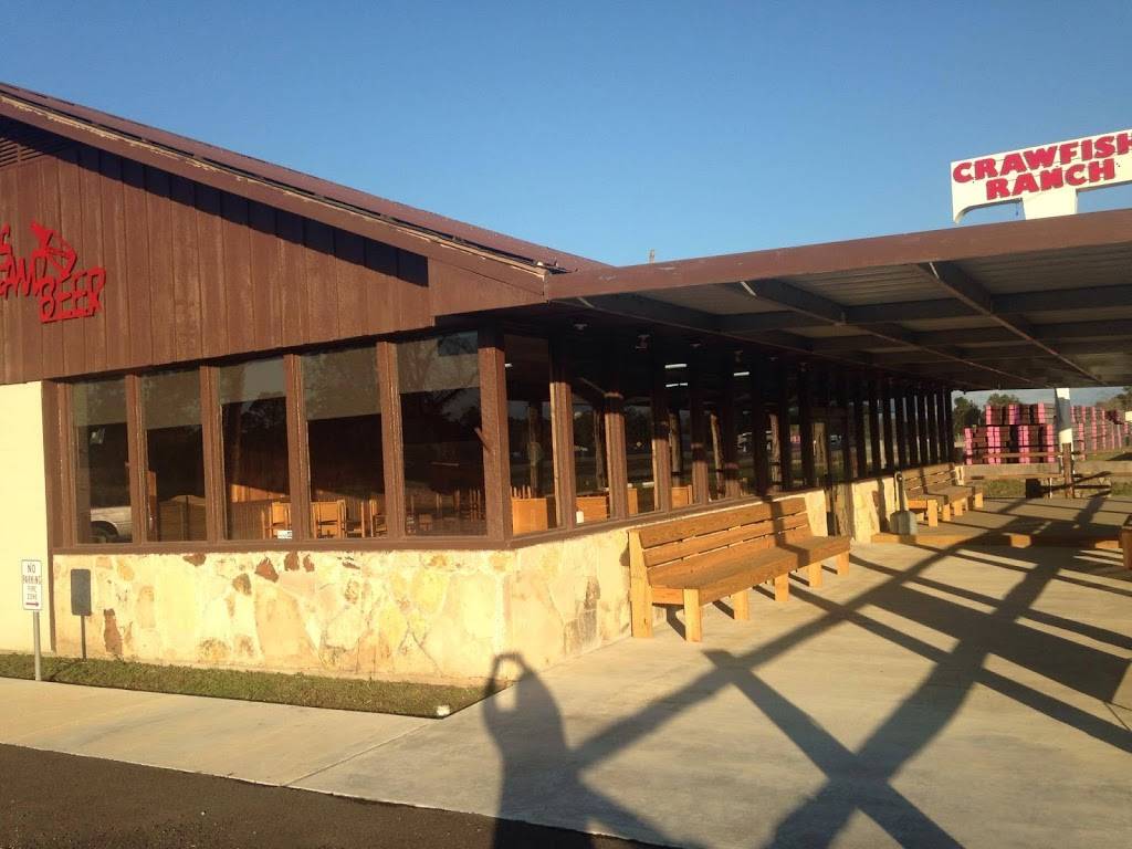 Crawfish Ranch | restaurant | 24913 I-10, Wallisville, TX 77597, USA | 7134714647 OR +1 713-471-4647