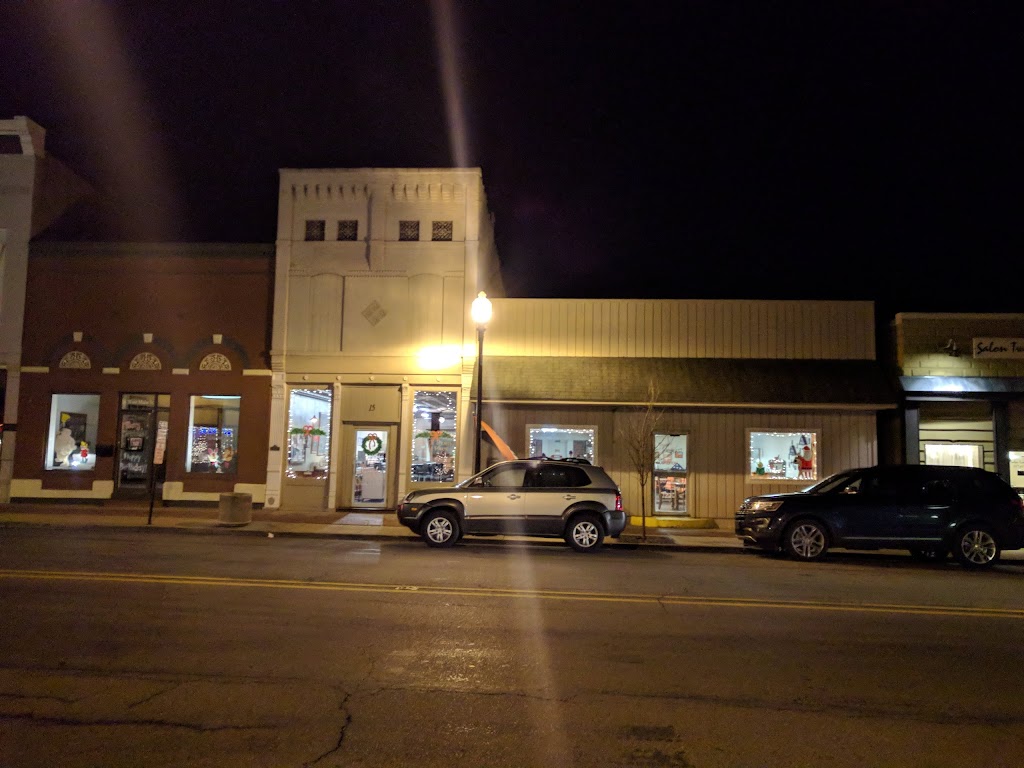 Bran N Shorts Coffee House | cafe | 15 W Main St, Mooresville, IN 46158, USA | 3178312113 OR +1 317-831-2113