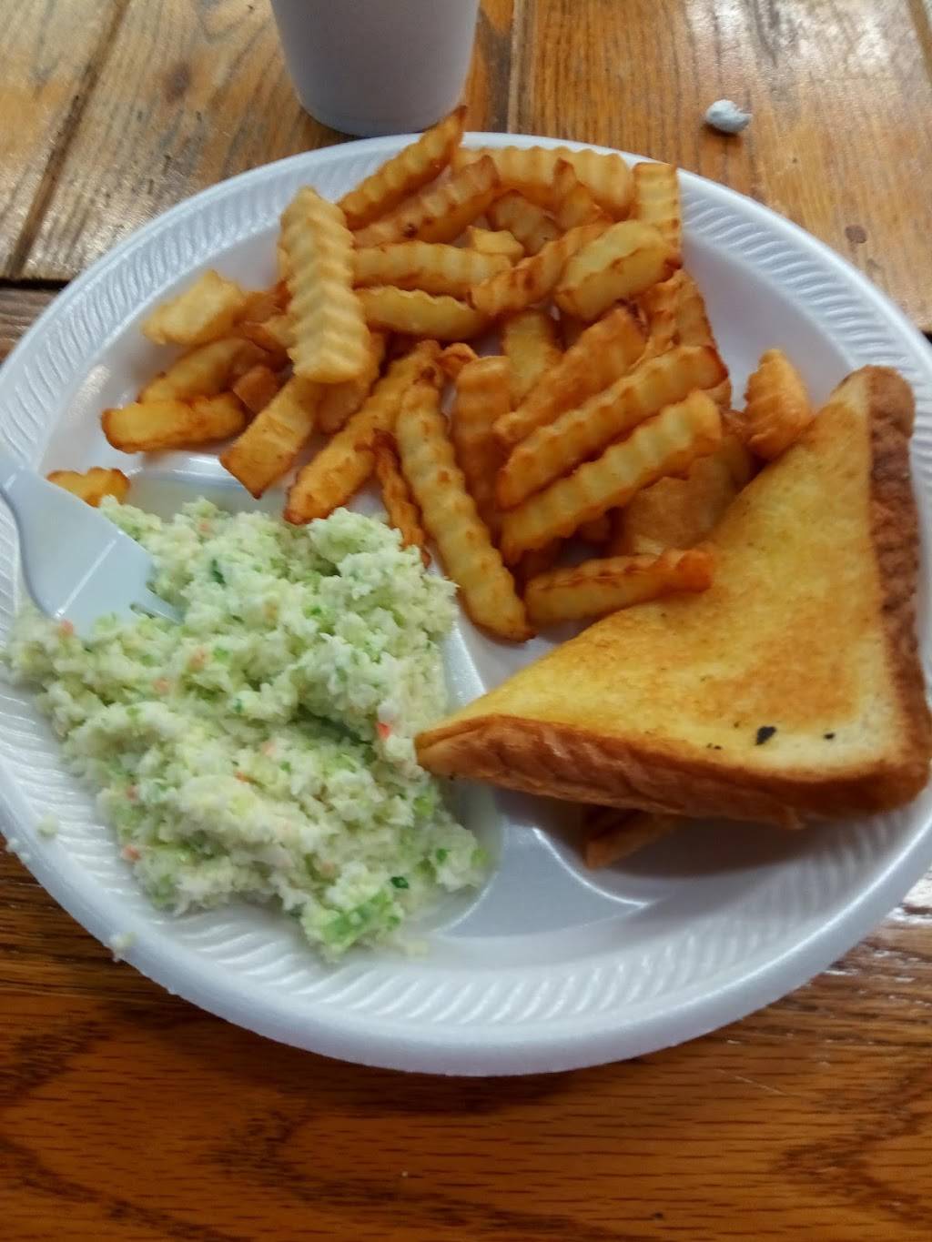 Out To Eat | restaurant | 139 S Main St, Six Mile, SC 29682, USA | 8645063928 OR +1 864-506-3928