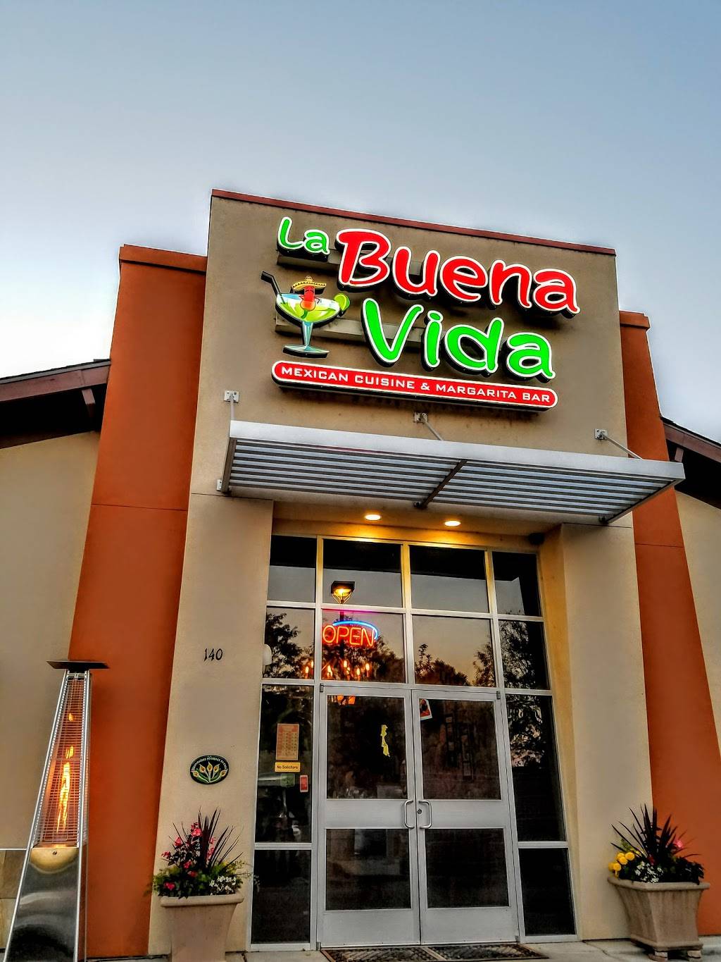 La Buena Vida | restaurant | 901 E Harmony Rd, Fort Collins, CO 80525, USA | 9706318186 OR +1 970-631-8186