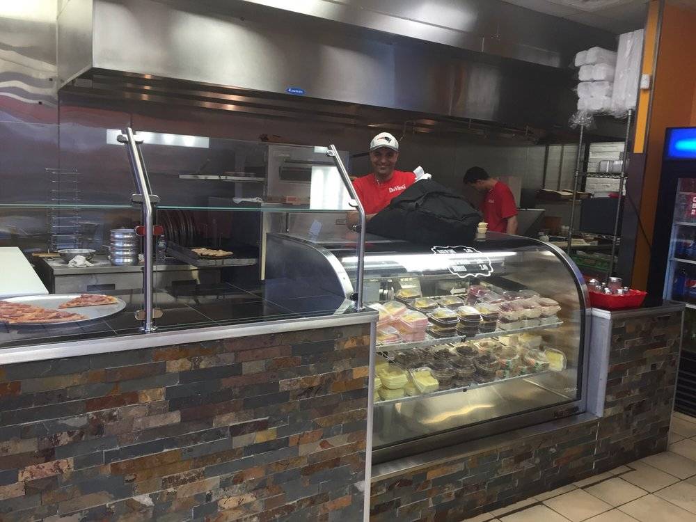 DaVinci Pizza | restaurant | 4610 Forest Hill Ave, Richmond, VA 23225, USA | 8042305555 OR +1 804-230-5555