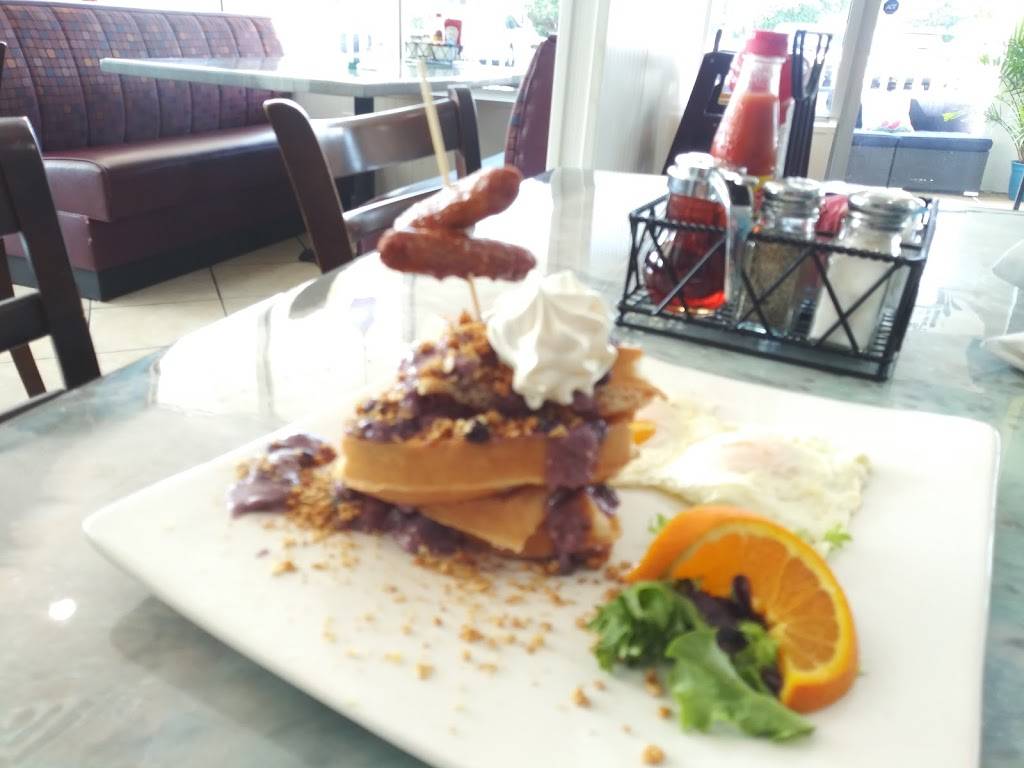 The Cafe On Shore | restaurant | 4640 Shore Dr, Virginia Beach, VA 23455, USA | 7572269879 OR +1 757-226-9879