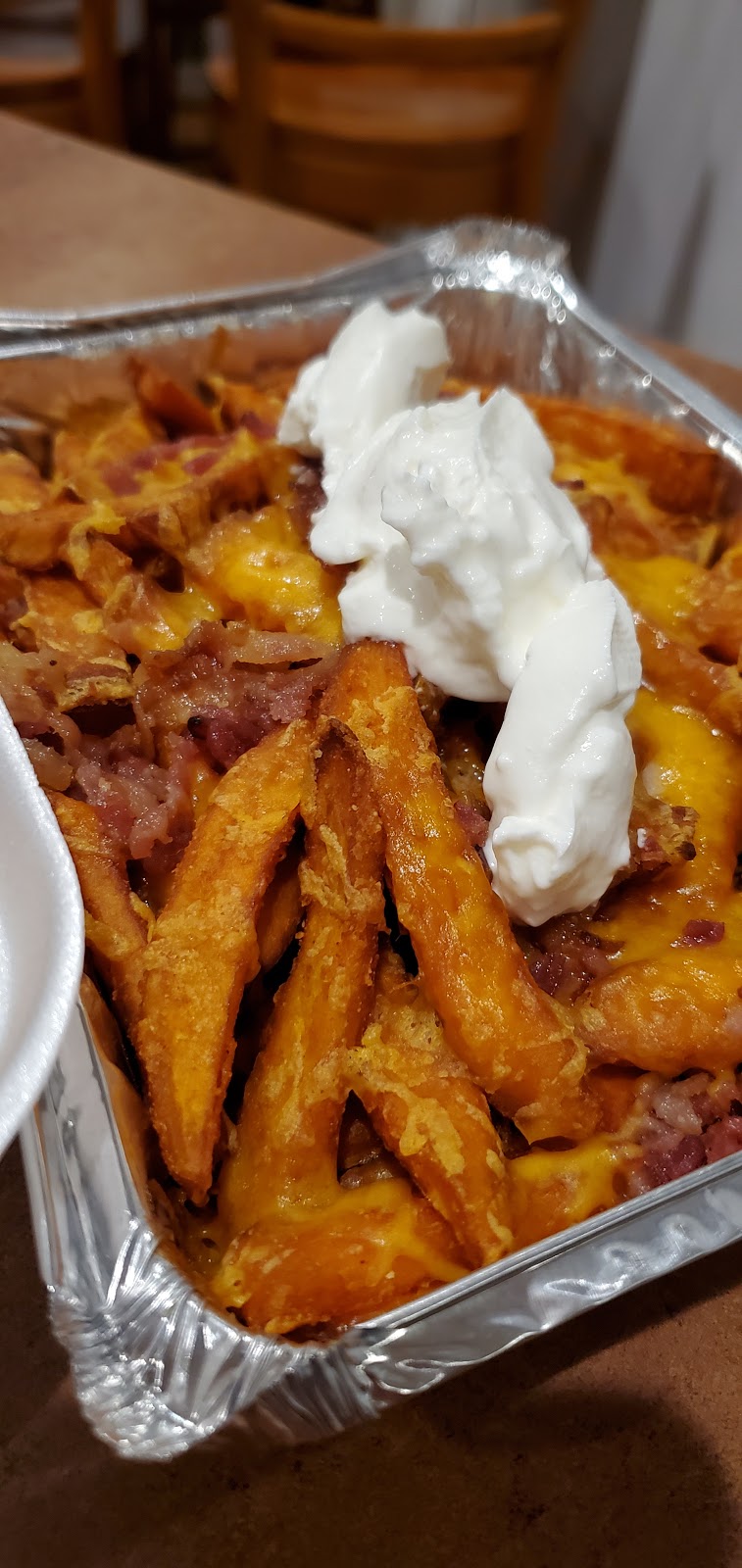 Chicago Grilled Cheese & Mac Factory | meal takeaway | 1465 W Leland Ave, Chicago, IL 60640, USA | 7732535323 OR +1 773-253-5323