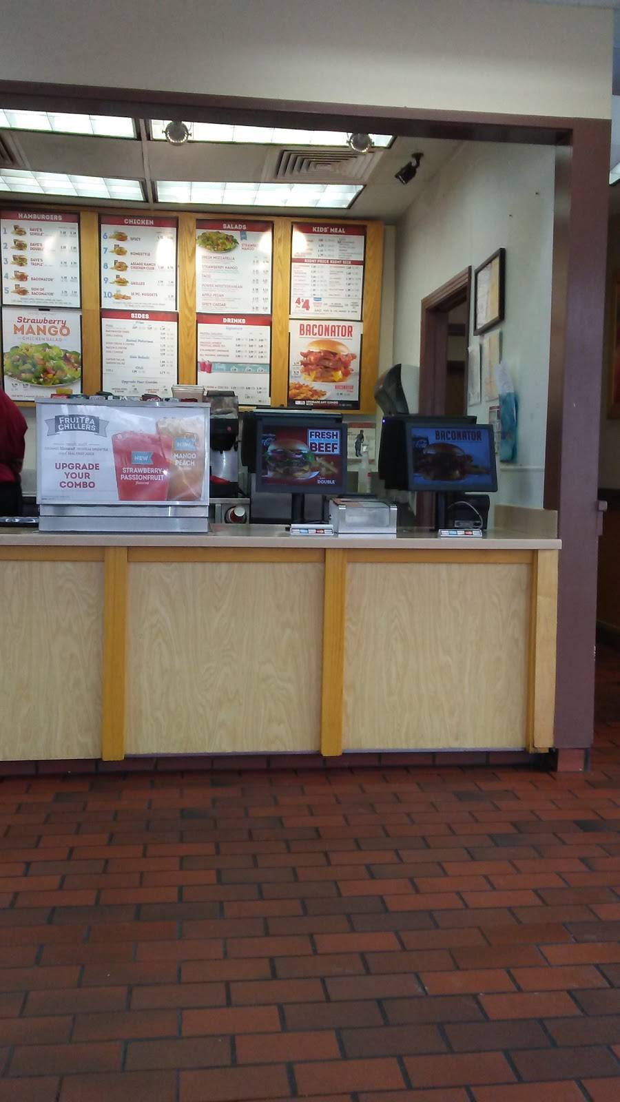 Wendys | restaurant | 2551 E Vineyard Ave, Oxnard, CA 93036, USA | 8054853373 OR +1 805-485-3373