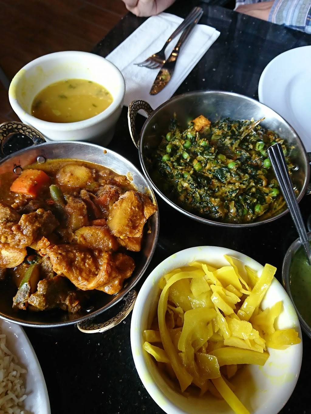 Kismat | restaurant | 603 Fort Washington Ave, New York, NY 10040, USA | 2127958633 OR +1 212-795-8633