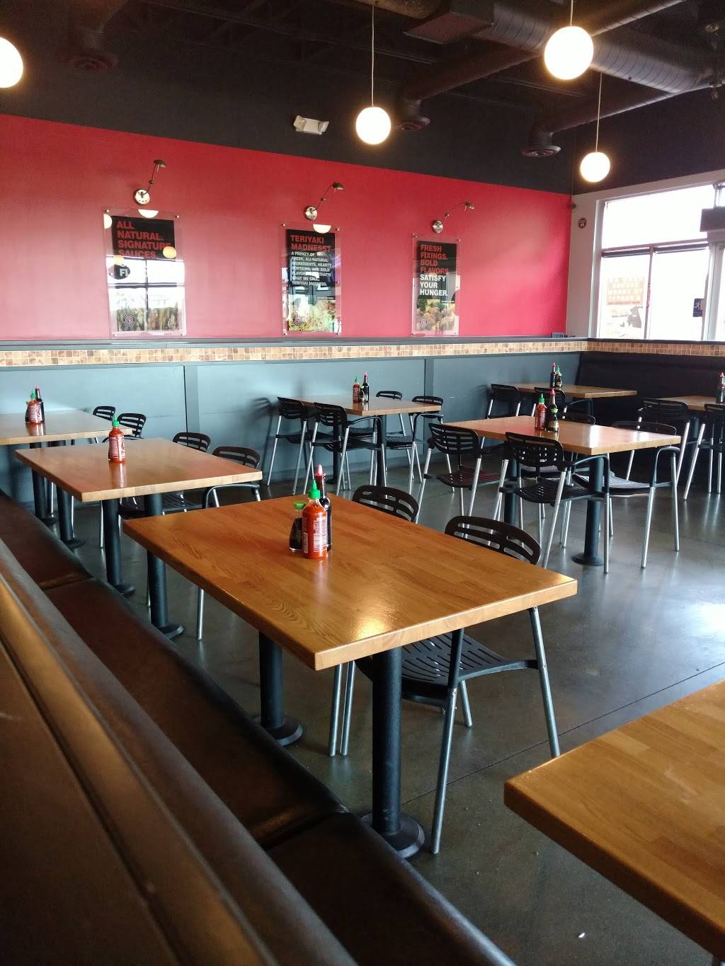 Juice It Up! | restaurant | 7033 Schaefer Ave, Chino, CA 91710, USA | 9095908900 OR +1 909-590-8900