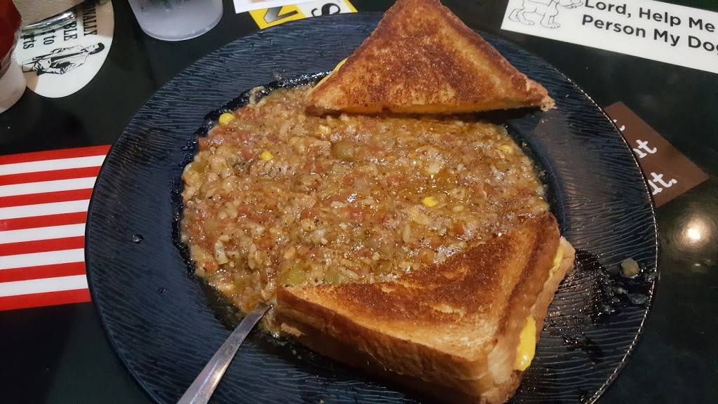 Friends Buford Grill | restaurant | 33 Buford Village Way, Buford, GA 30518, USA | 7709047770 OR +1 770-904-7770