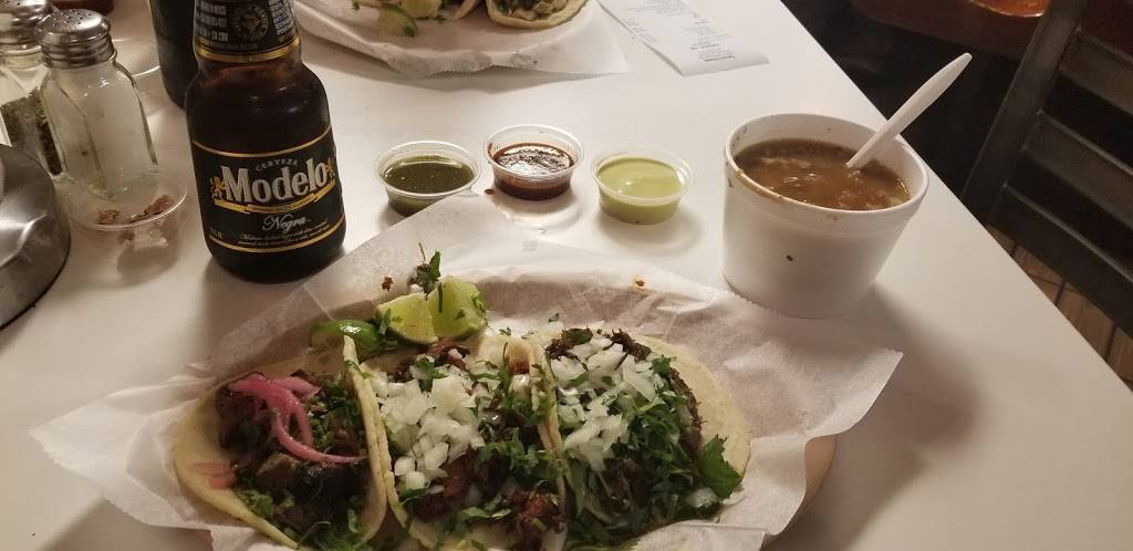 Tacos Chiwas | restaurant | 1923 E McDowell Rd, Phoenix, AZ 85006, USA | 6023588830 OR +1 602-358-8830