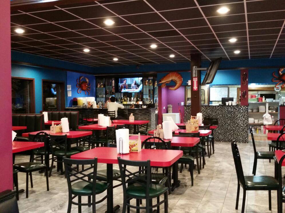 Las Islas Marias | restaurant | 8201 S Pulaski Rd, Chicago, IL 60652, USA | 7733404285 OR +1 773-340-4285