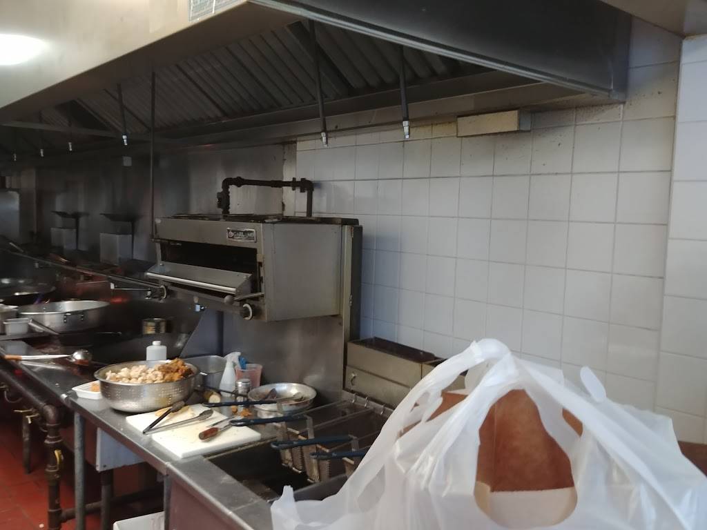 Beijing Restaurant | restaurant | 448 Forest Rd, West Haven, CT 06516, USA | 2033871848 OR +1 203-387-1848