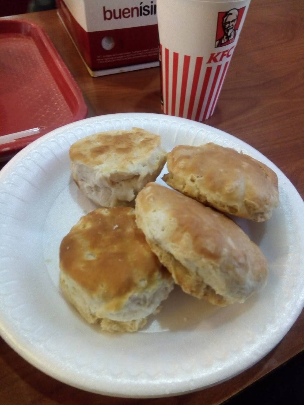 KFC | restaurant | Av de los Insurgentes S/N, Río Tijuana 3a. Etapa, Rio Tijuana 3ra Etapa, 22226 Tijuana, B.C., Mexico | 016649695959 OR +52 664 969 5959