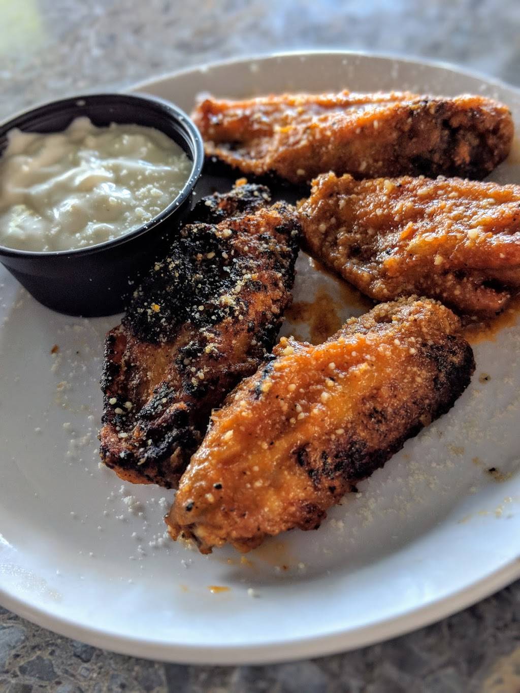 Gators Dockside | restaurant | 4982 New Broad St, Orlando, FL 32814, USA | 3219721974 OR +1 321-972-1974