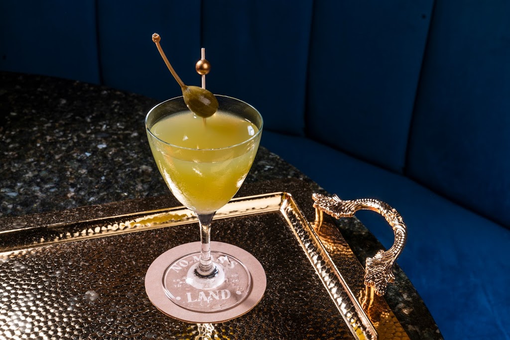 No Mans Land | night club | 666 N Federal Hwy, Fort Lauderdale, FL 33304, USA | 9543682616 OR +1 954-368-2616