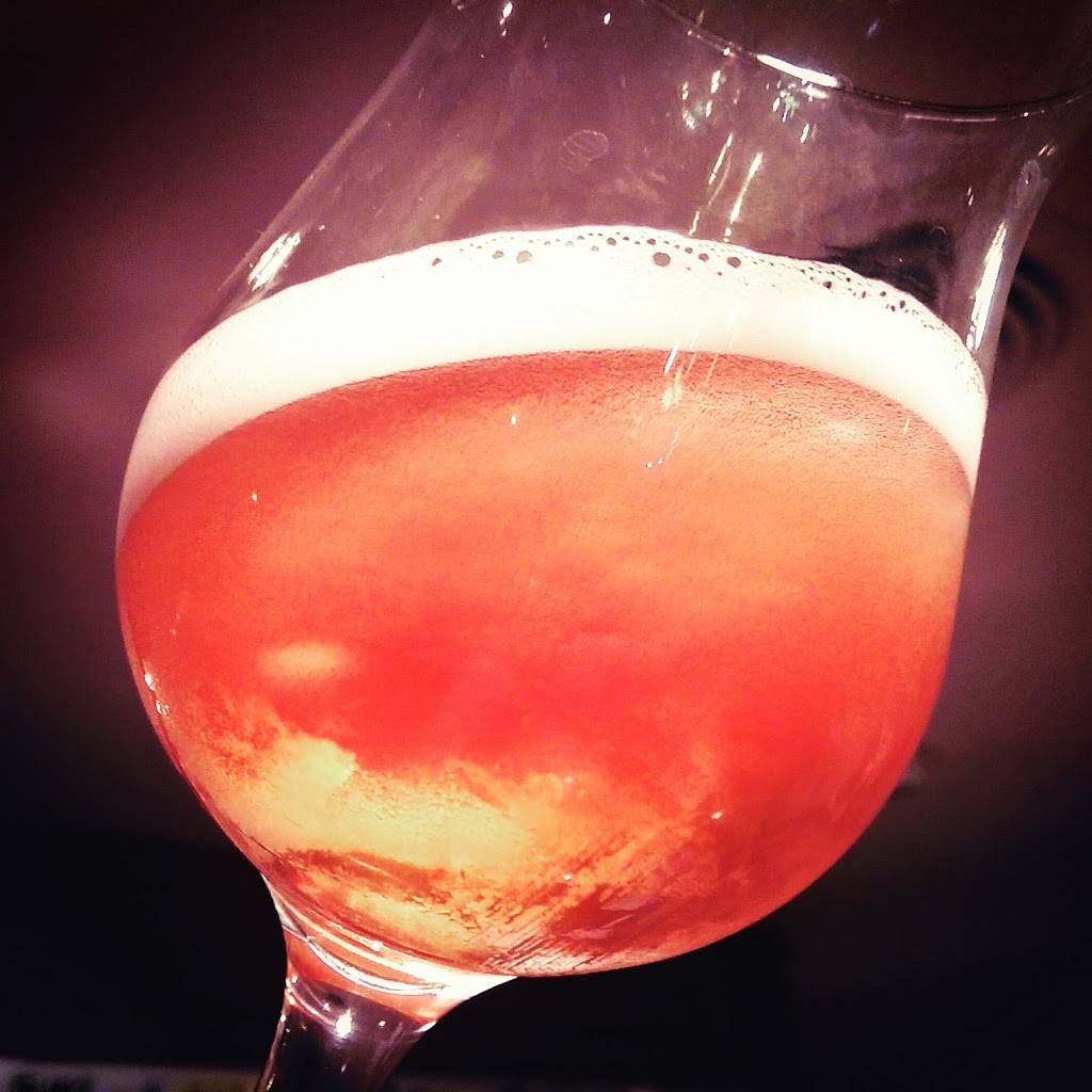 Garden Grove Brewing and Urban Winery | restaurant | 3445 W Cary St, Richmond, VA 23221, USA | 8049186158 OR +1 804-918-6158