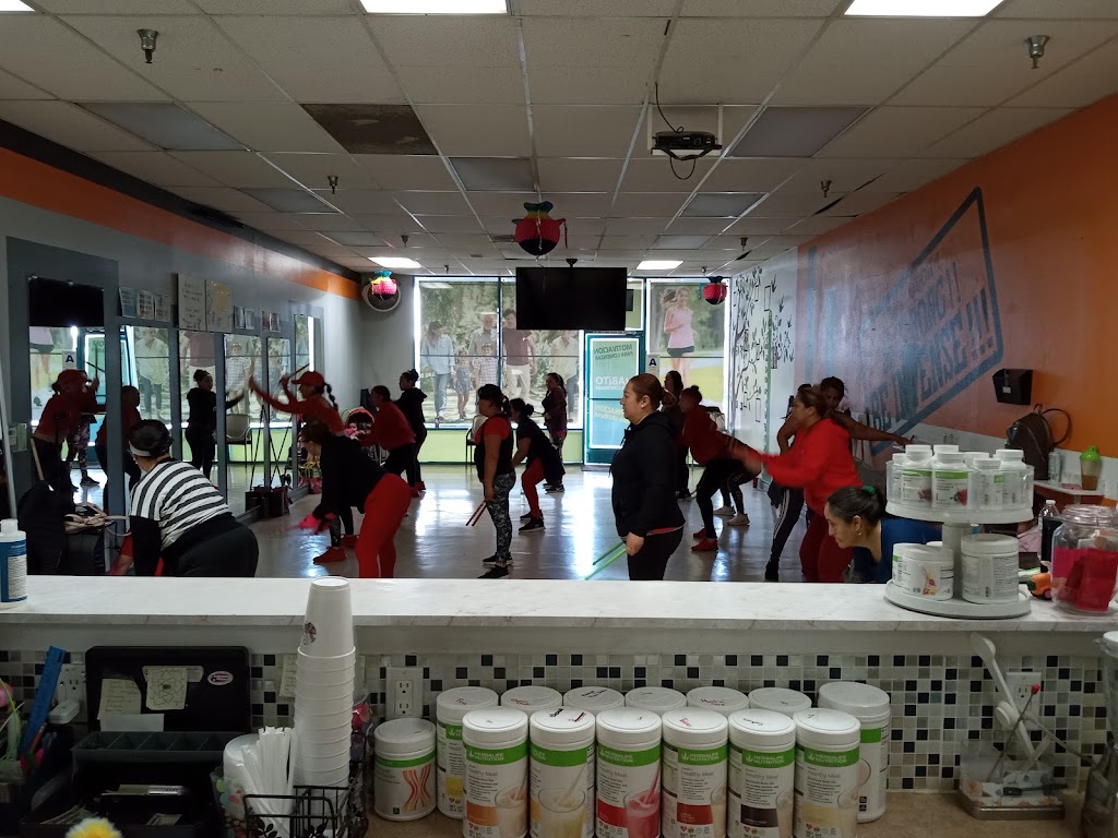 Plus+Life | restaurant | 2560 N Perris Blvd, Perris, CA 92571, USA | 9512300994 OR +1 951-230-0994