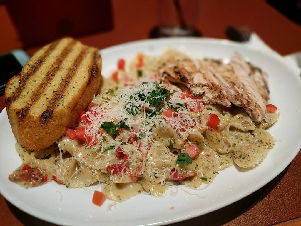 Boston Pizza | restaurant | 180 Bell Blvd, Belleville, ON K8P 5L2, Canada | 6139662444 OR +1 613-966-2444