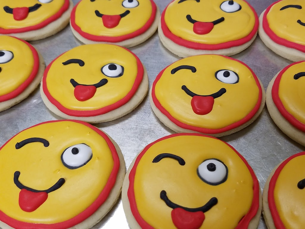 Cosmic Cookie Bakery | bakery | 8535 Hankins Rd suite f, Charlotte, NC 28269, USA | 7049106549 OR +1 704-910-6549