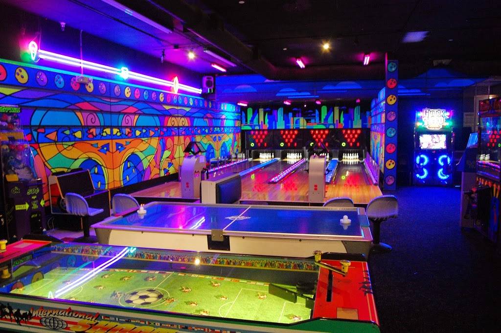 Luigis Pizza and Fun Center | restaurant | 732 Prairie St, Aurora, IL 60506, USA | 6307565451 OR +1 630-756-5451