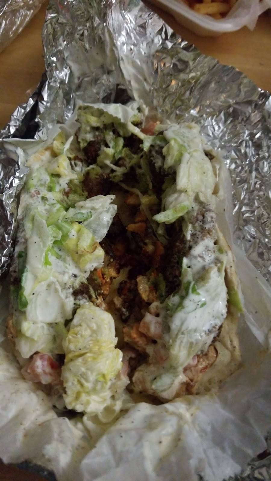 Gyro Stop | restaurant | 239-17 Braddock Ave, Jamaica, NY 11426, USA | 7184134271 OR +1 718-413-4271