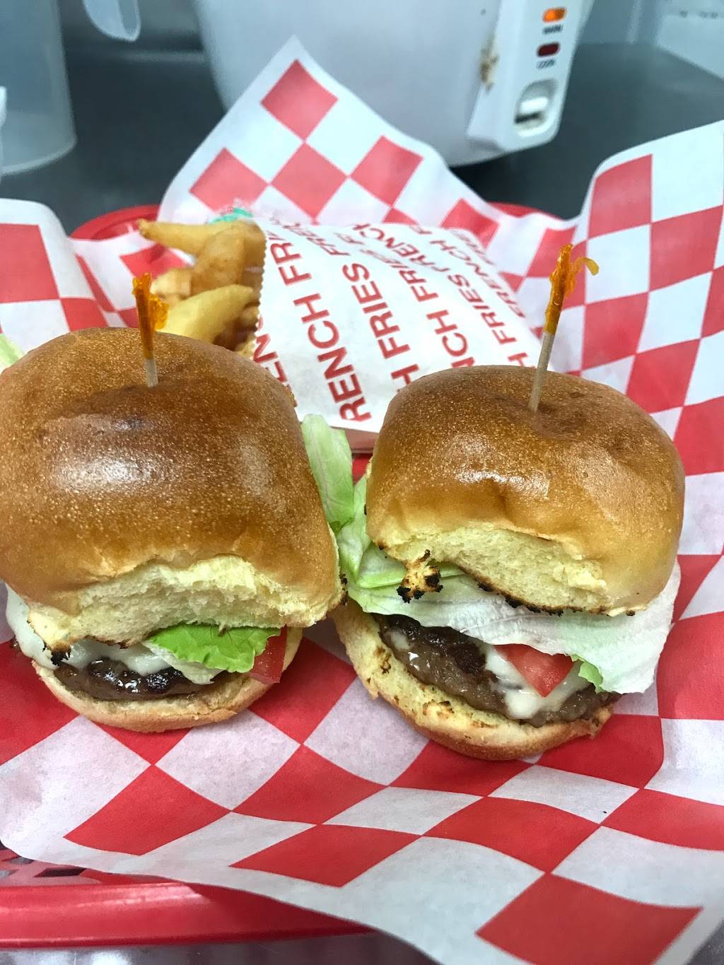 Lolas Cafe | restaurant | 9239, 739 North Dr suite g, Melbourne, FL 32934, USA | 3212545678 OR +1 321-254-5678