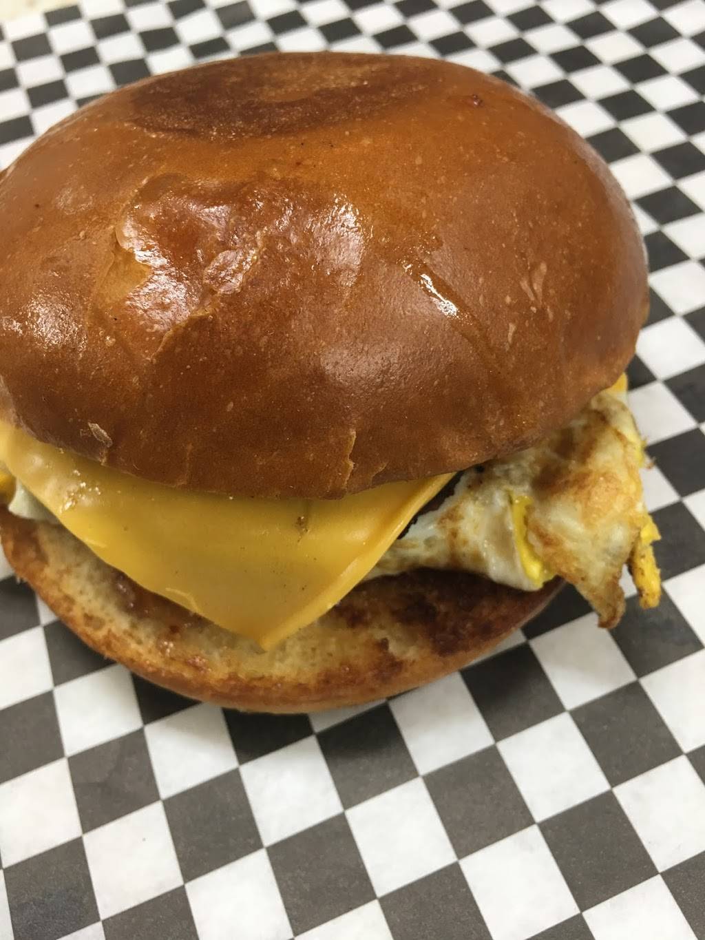 Betos taco shop | restaurant | 427 N Town E Blvd, Mesquite, TX 75150, USA | 2145418661 OR +1 214-541-8661