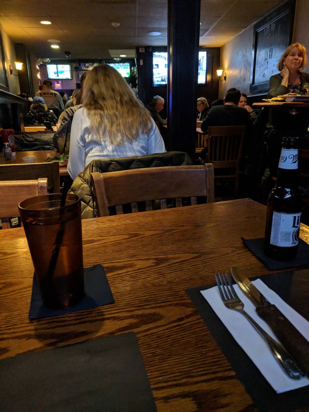 Brodies Pub | restaurant | 10 Lowell St, Peabody, MA 01960, USA | 9789779988 OR +1 978-977-9988