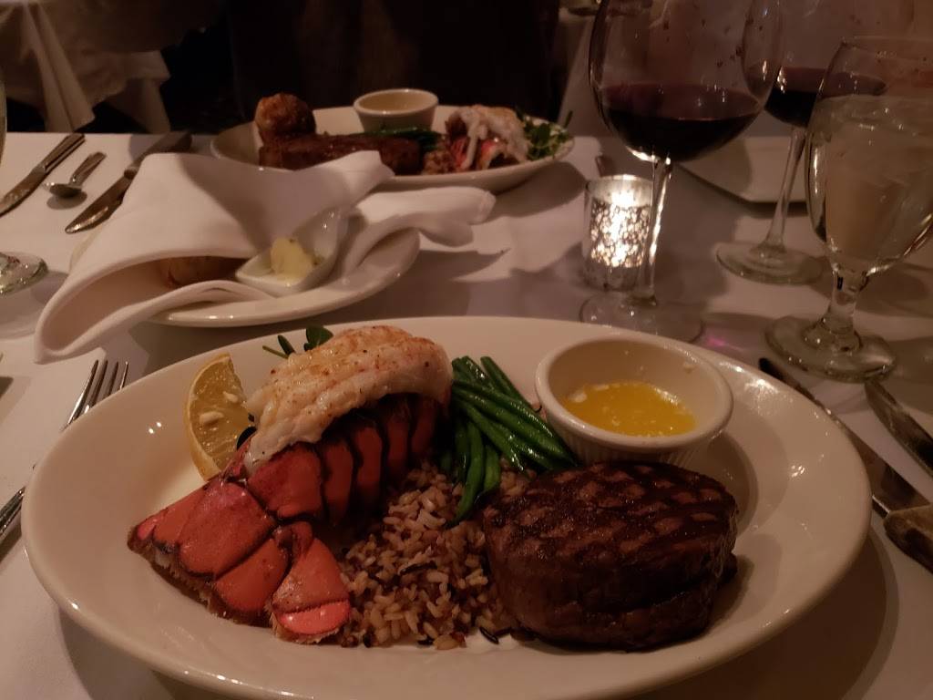 Rose & Thistle | restaurant | 203 Louisiana Ave, Perrysburg, OH 43551, USA | 4198743947 OR +1 419-874-3947