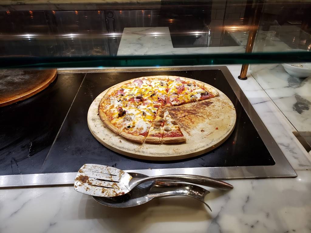 Buffet Americana | restaurant | Gold Strike Resort & Casino, 1010 Casino Center Dr, Robinsonville, MS 38664, USA | 6623571111 OR +1 662-357-1111