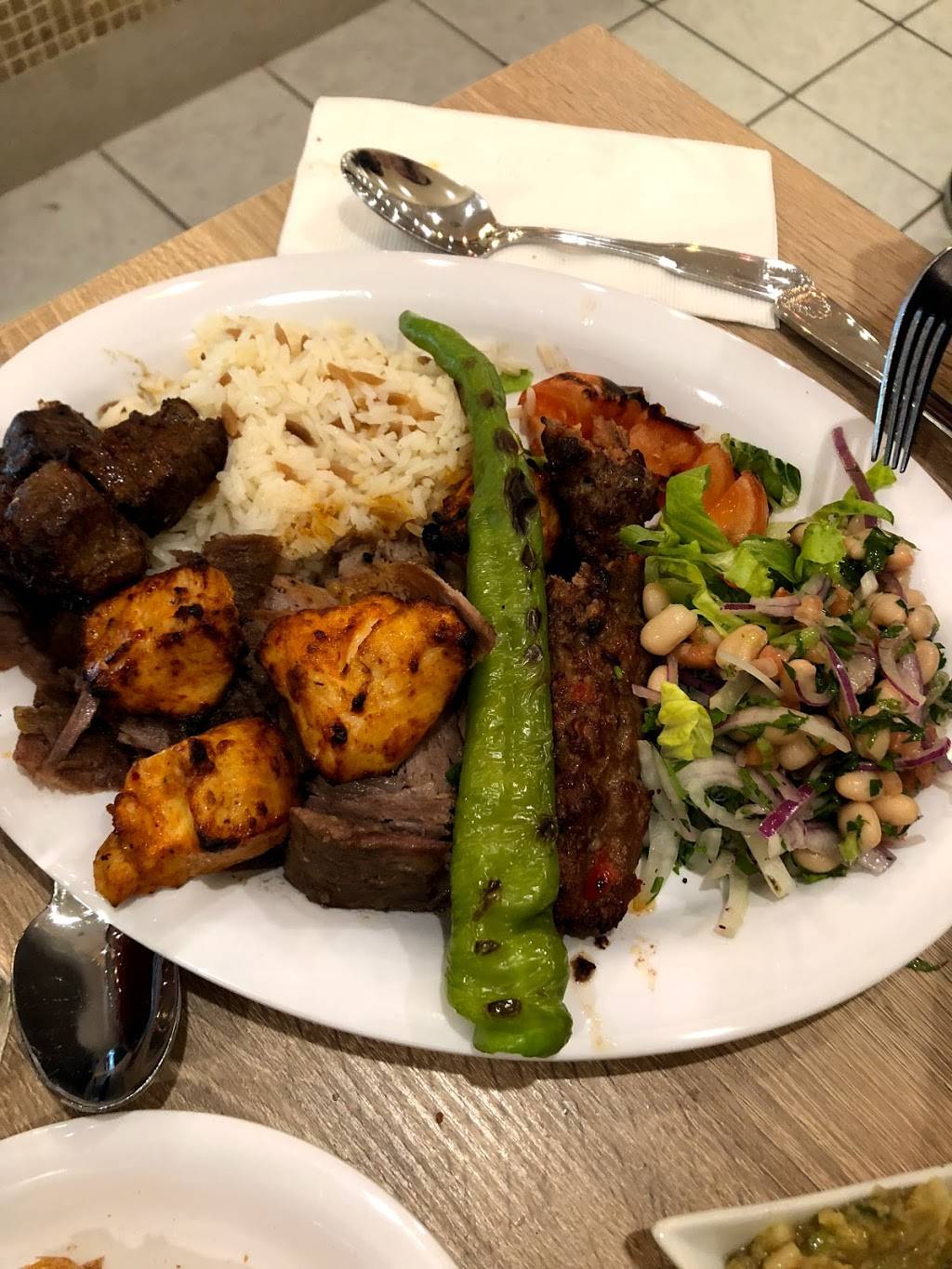 Sofra Mediterranean Grill | restaurant | 4508 46th St, Sunnyside, NY 11104, USA | 9173964777 OR +1 917-396-4777