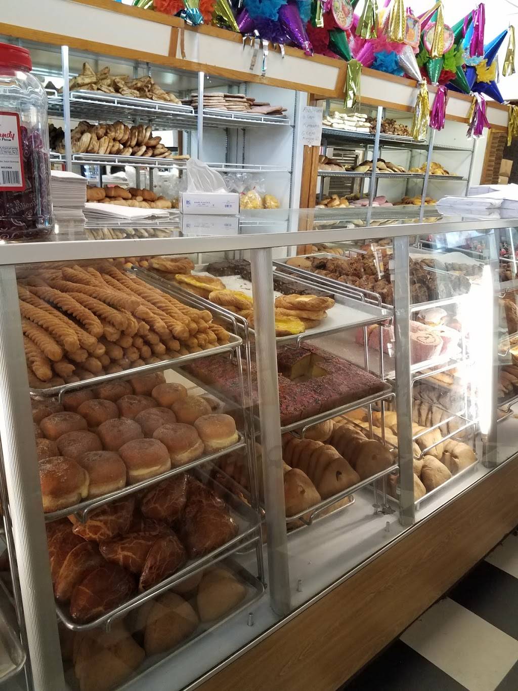 Panadería La Esperanza | restaurant | 5028 Franklin Blvd, Sacramento, CA 95820, USA | 9164550215 OR +1 916-455-0215