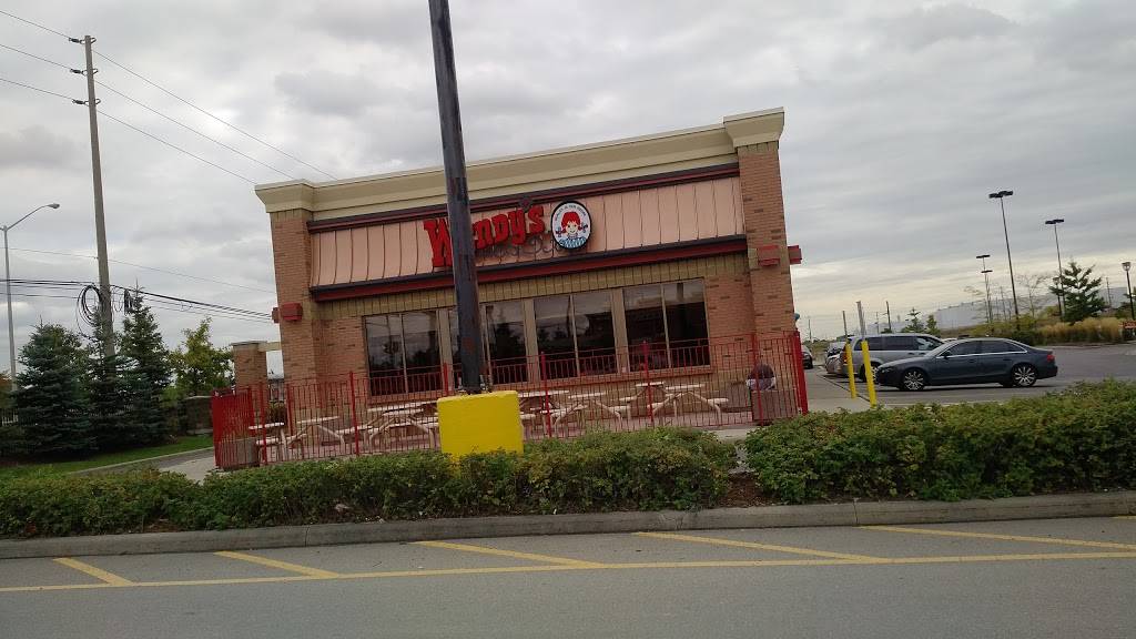 Wendys | restaurant | 9930 Airport Rd, Brampton, ON L6S 0C5, Canada | 9054587651 OR +1 905-458-7651