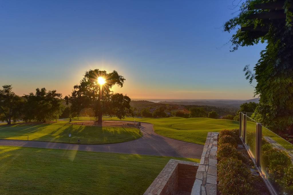 Serrano Country Club | restaurant | 5005 Serrano Pkwy, El Dorado Hills, CA 95762, USA | 9169335005 OR +1 916-933-5005