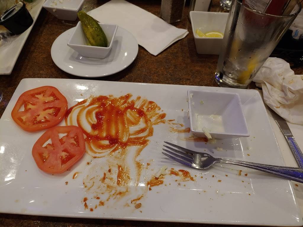 Mediterranean Diner | restaurant | 195 Bedford Ave, Bellmore, NY 11710, USA | 5162218721 OR +1 516-221-8721