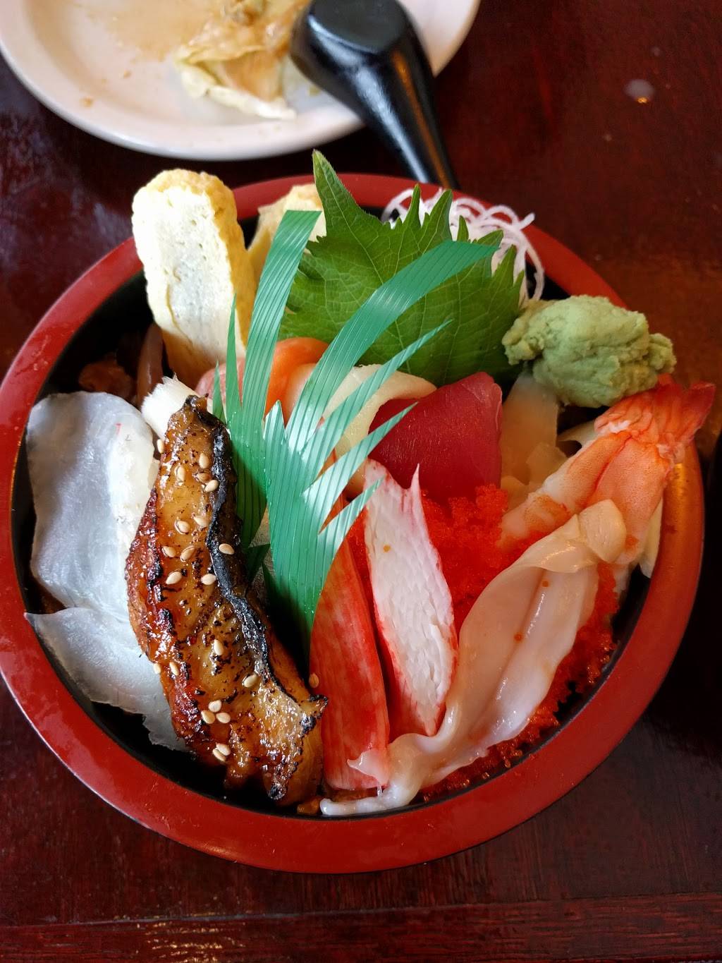 Blue Ocean | restaurant | 9440 Main St, Fairfax, VA 22031, USA | 7034257555 OR +1 703-425-7555