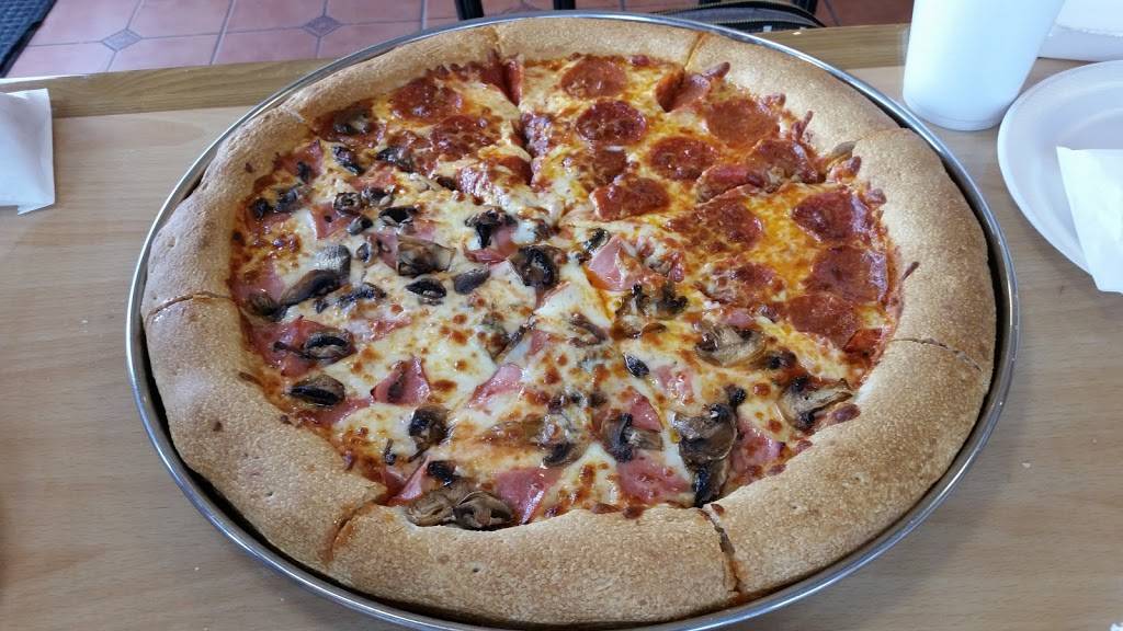 Cheeses Pizza Pasta & Wings | restaurant | 1925 Towne Centre Dr, Mesquite, TX 75150, USA | 9726829262 OR +1 972-682-9262