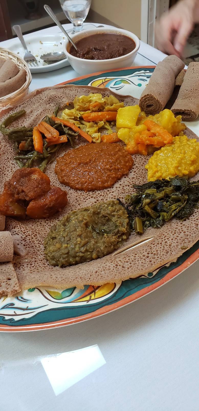 Addis Ababa Restaurant | restaurant | 752 S Goodman St, Rochester, NY 14620, USA | 5852440073 OR +1 585-244-0073