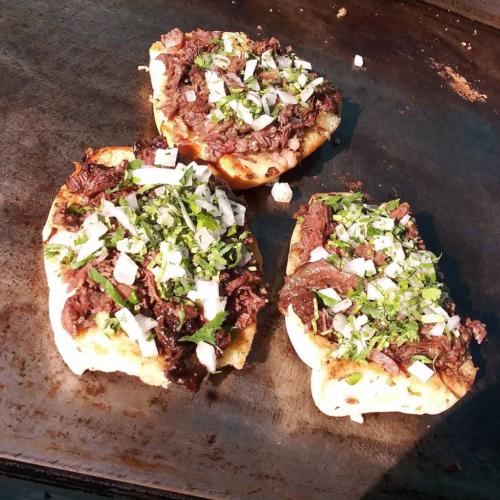 Huerta Hernandez | restaurant | 718 E 118th St, Los Angeles, CA 90059, USA | 3234797133 OR +1 323-479-7133