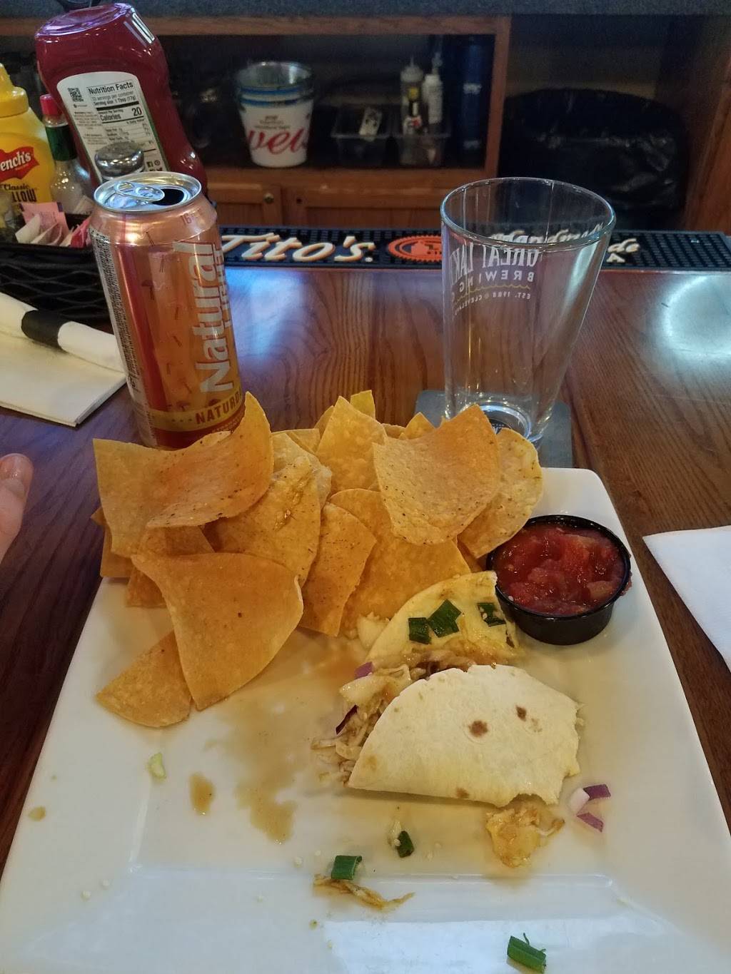 Bootleggers Grille | restaurant | 34550 Royalton Rd, Columbia Station, OH 44028, USA | 4407481029 OR +1 440-748-1029