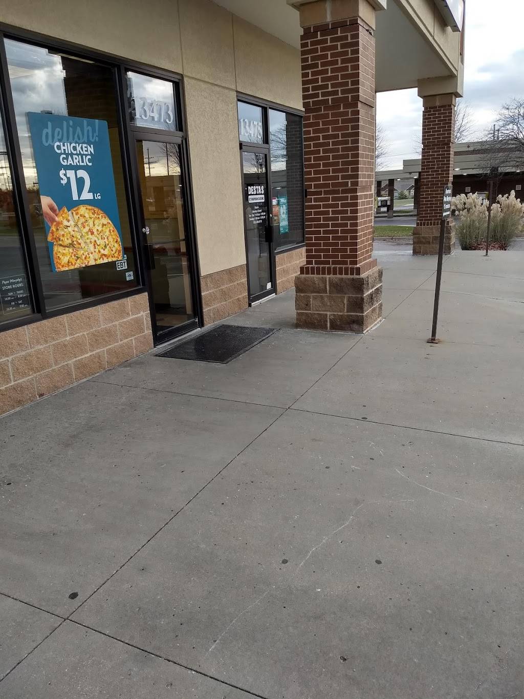 Papa Murphys | Take N Bake Pizza | meal takeaway | 13473 Switzer Rd, Overland Park, KS 66213, USA | 9138970008 OR +1 913-897-0008