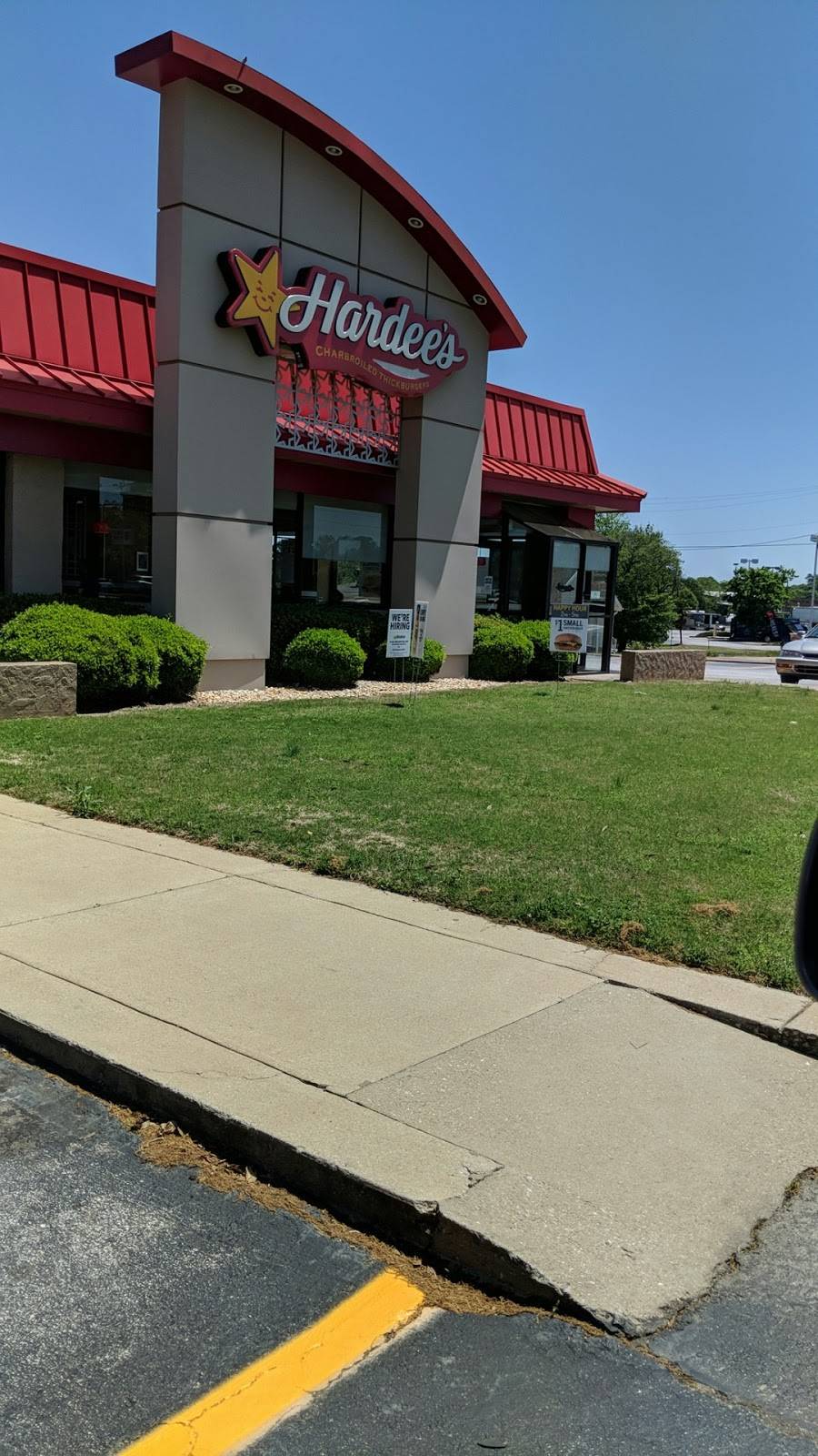 Hardees | restaurant | 115 Main St South, Mauldin, SC 29662, USA | 8642885795 OR +1 864-288-5795