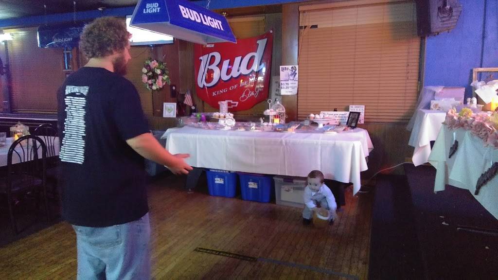 Players Club Bar & Grill | restaurant | 1501 S Noland Rd, Independence, MO 64055, USA | 8168369400 OR +1 816-836-9400