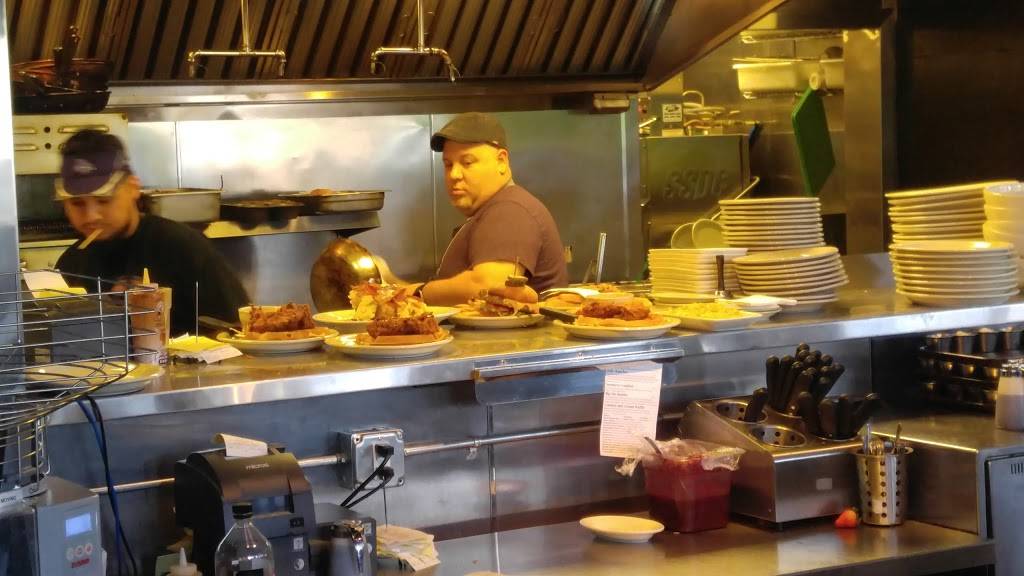 Jonathons Diner | restaurant | 1619 N Beckley Ave, Dallas, TX 75203, USA | 2147829273 OR +1 214-782-9273