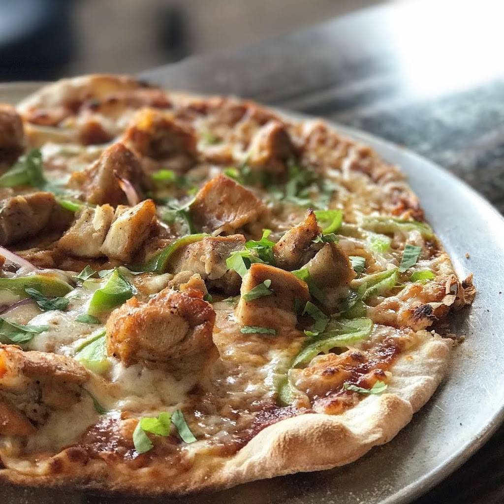 Pizza Of Venice | restaurant | 2545 N Fair Oaks Ave, Altadena, CA 91001, USA | 6267659636 OR +1 626-765-9636