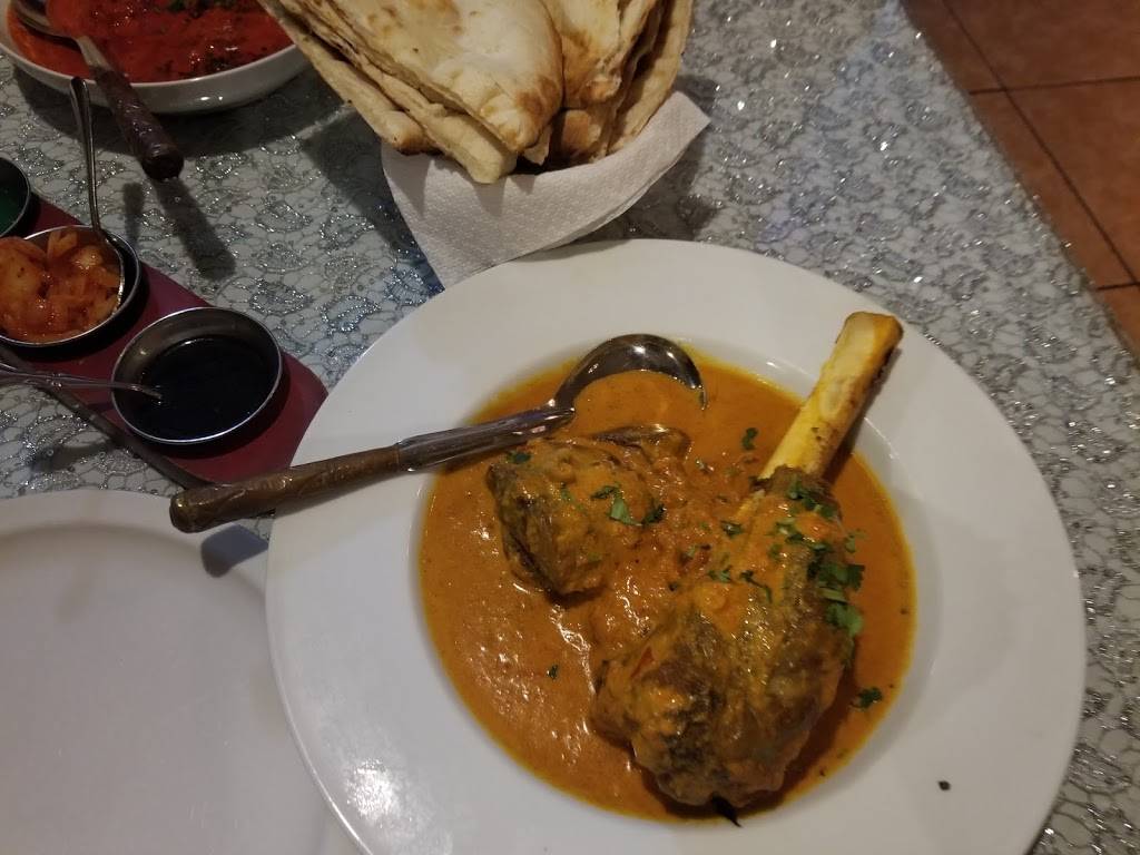 Passage To India | restaurant | 975 Imperial Golf Course Blvd #120, Naples, FL 34110, USA | 2395130024 OR +1 239-513-0024