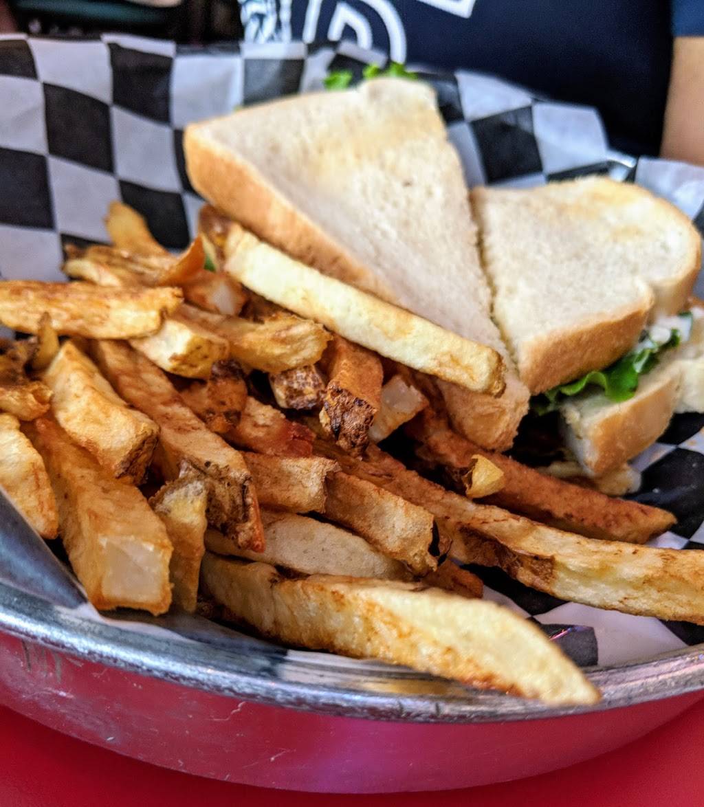 Jakes Texas Tea House | restaurant | 613 Austin Ave, Waco, TX 76701, USA | 2547562522 OR +1 254-756-2522