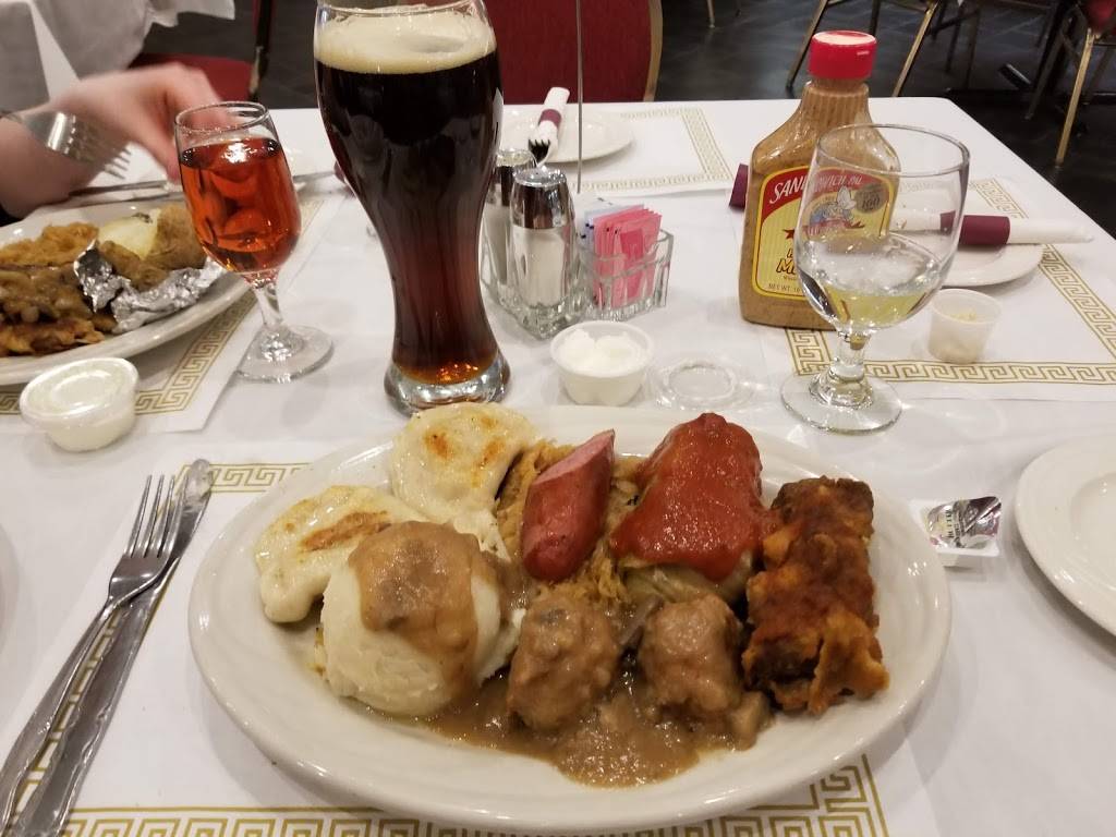 Wawel Royal Castle Polish Bar & Restaurant | restaurant | 2975 E Maple Rd, Troy, MI 48083, USA | 2486893636 OR +1 248-689-3636