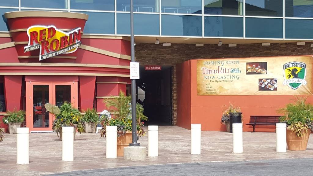 Red Robin Gourmet Burgers and Brews | restaurant | 1073 Annapolis Mall Rd, Annapolis, MD 21401, USA | 4105731155 OR +1 410-573-1155