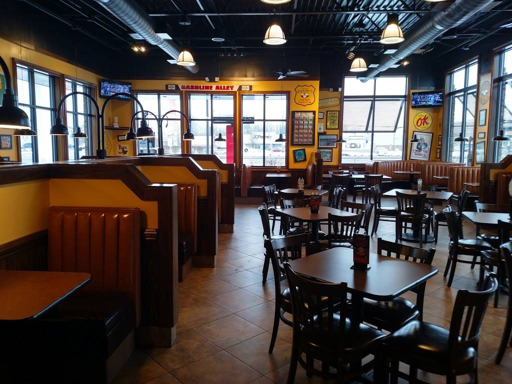 Zaxbys Chicken Fingers & Buffalo Wings | restaurant | 8810 Wesleyan Rd, Indianapolis, IN 46268, USA | 3176722471 OR +1 317-672-2471