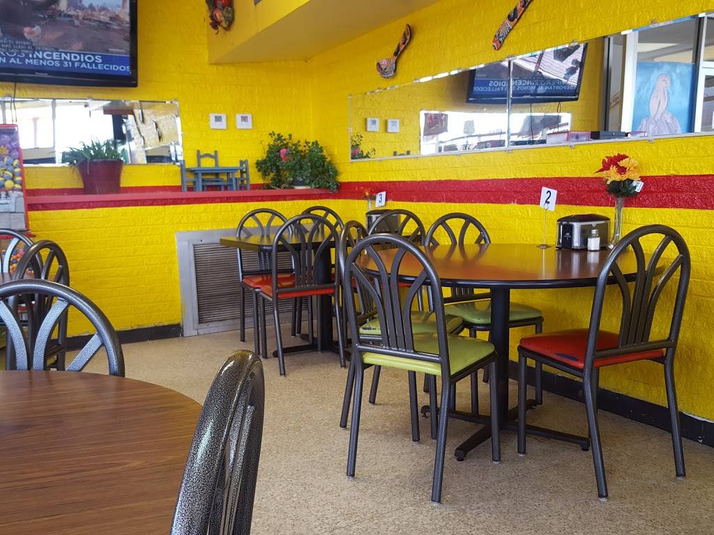 San Diego Taco Shop | restaurant | 1331 N Jim Miller Rd, Dallas, TX 75217, USA | 2143980058 OR +1 214-398-0058